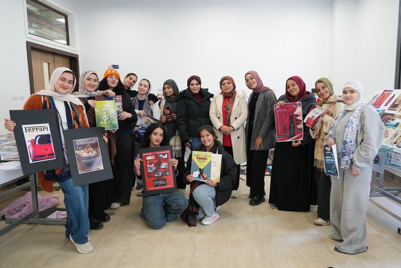 تقييم مشروعات طلاب كلية الفنون البصرية والتصميم – جامعة بنها الأهلية